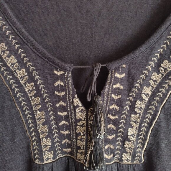 Wrap London Linen Blouse US 18 Relaxed Fit Gray Peasant Top w Embroidery - Picture 4 of 8